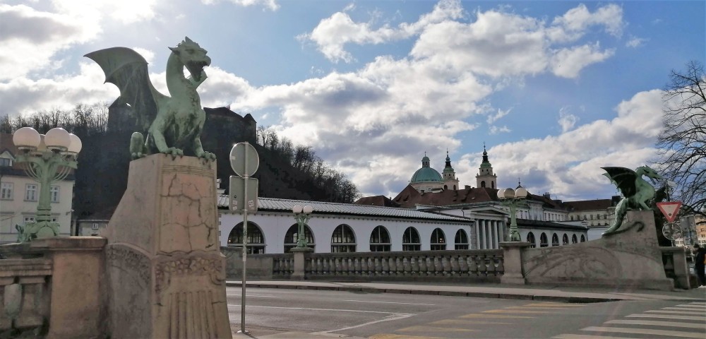2020-02-05 Puente de los Dragones, Liubliana, ESLOVENIA